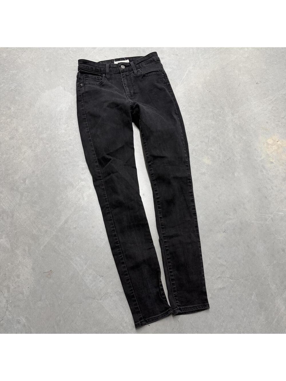 Y2K Women's Levi's 721 High Rise Skinny Black Jeans Sized 26x30
